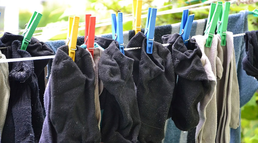 washing line with clothes pegs