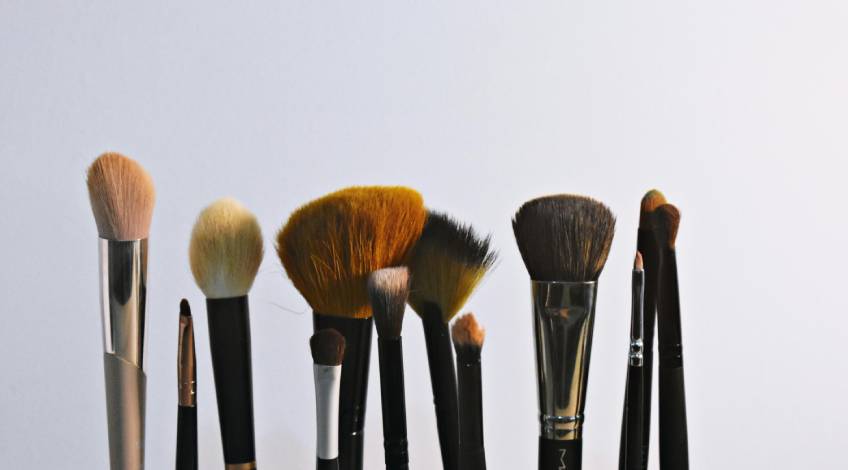 makeup brushes