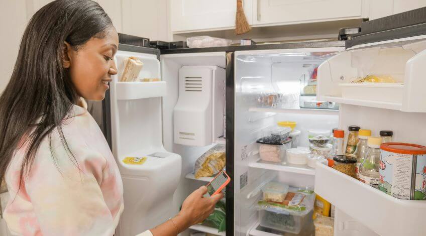 17 Tips That'll Make Your Fridge Last Way Longer