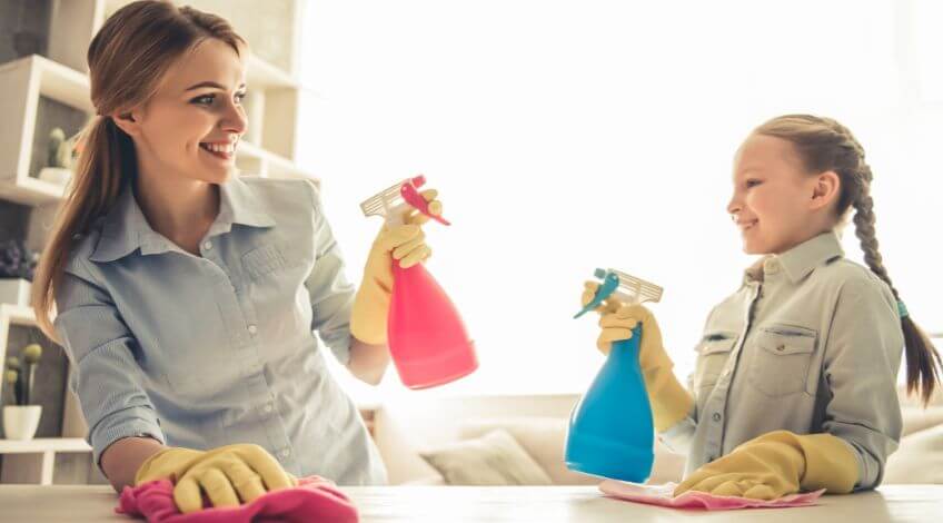 11 Simple Habits Tired Women Use Daily to Keep Their Homes Clean Without Burning Out
