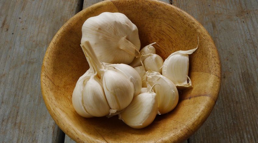 cloves of garlic