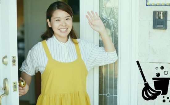 Last Minute Guests? These 7 Speed Cleaning Tips Will Save The Day (some are borderline genius)!