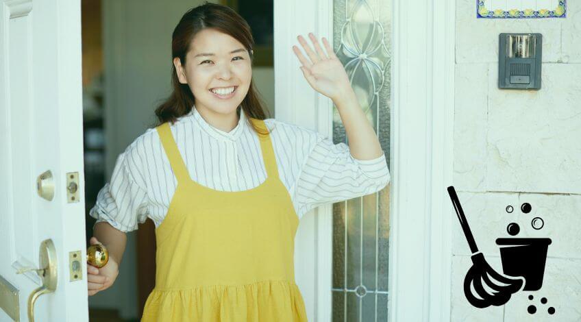Last Minute Guests? These 7 Speed Cleaning Tips Will Save The Day (some are borderline genius)!