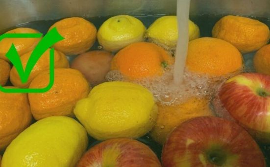 Clean Your Fruit & Veg the Right Way With This Easy DIY Wash