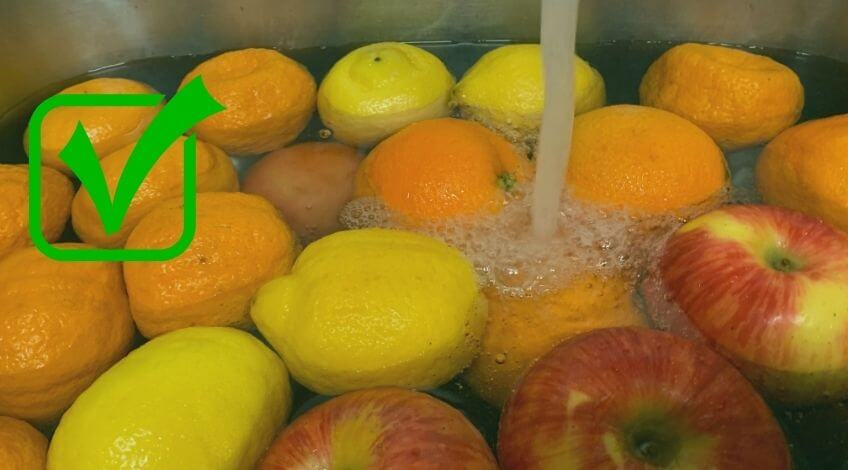Clean Your Fruit & Veg the Right Way With This Easy DIY Wash