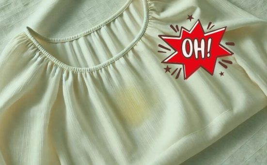 Don’t Toss It Yet! This Ketchup Stain Fix Could Save Your Outfit (1)