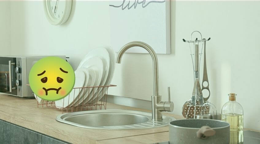 The Grossest Thing Hiding in Your Kitchen (and How to Clean It in 5 Minutes!)