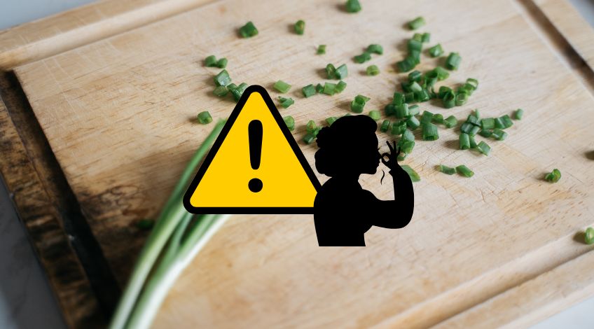 Why Your Cutting Boards Smell (And The Fast Way To Get Rid Of It)